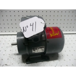 MOTOR TRIF. 0.33CV 3000 RPM PATAS B3 380V FFD WIEN MS631-2 B3 USADO Nº 41