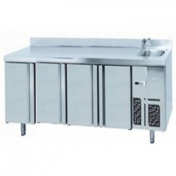 MESA REFRIGERADA GASTRONORM 1/1 SERIE 700   INFRICO MODELO BMGN 2450 F CON FREGADERO 4 PUERTAS