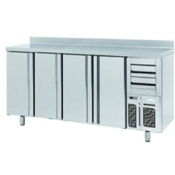 FRENTE MOSTRADOR REFRIGERADO  INFRICO MODELO FMPP 2500 II