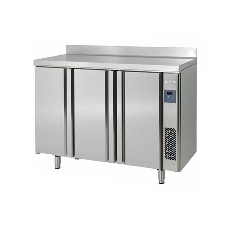 FRENTE MOSTRADOR REFRIGERADO PRE INSTALADO    INFRICO MODELO FMPP 2000 GR