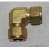 RACOR B1010-9 DE TUBO 5/8 SWAGELOK DE LATON CODO DE UNION