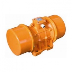 MOTOVIBRADOR C. CONTINUA MVE 50/3N DC 80 W Fc/50Kg 12 VTS OLI FC 50 KG