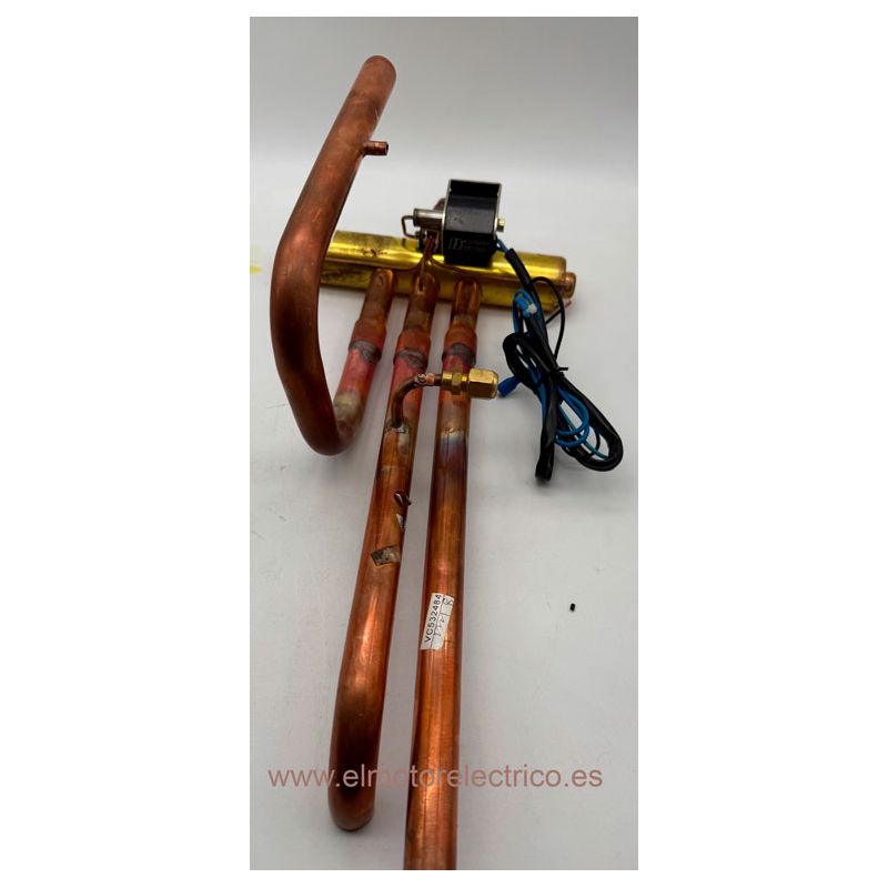 VALVULA INVERSORA 4VIAS DHF12 CON BOBINA 220V RECUPERADA 
NUEVA SIN USO DE 3/8 Y 3/4
