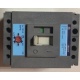 INTERRUPTOR AUTOMATICO 125A GE RECORD 500V 4 POLOS